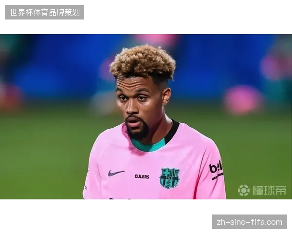 德拉富恩特频繁轮换阵容，西班牙队在密集热身赛中暴露中后场脱节问题